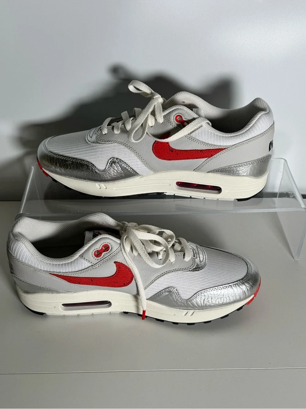 Nike Air Max Men’s White & Red Athletic Sneakers